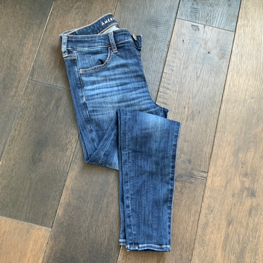 American Eagle Outfitters • denim